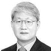 윤석명 한국연금학회장·리셋 코리아 연금개혁분과장