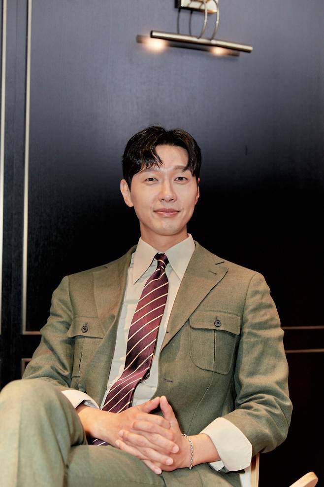 배우 지현우, 사진제공|명필름
