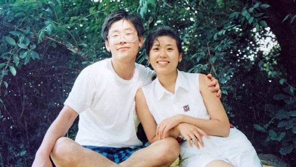 이재명 부부가 함께 남한산성에 놀러 가서 찰칵(1992) [여성중앙 3월호]