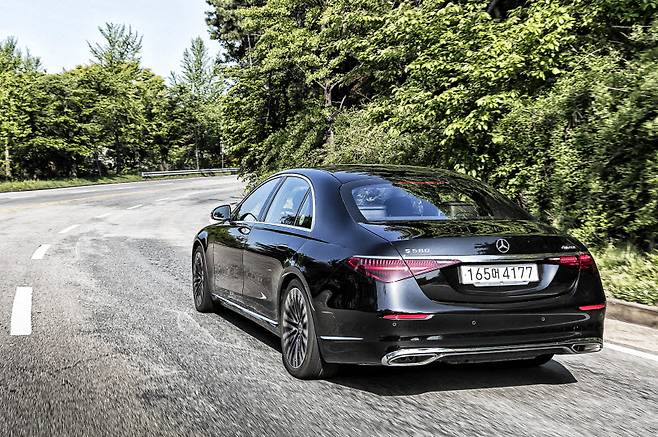 메르세데스-벤츠 S클래스.