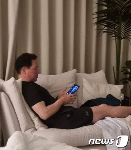 최태원 SK그룹 회장이 최근 인스타그램에 올린 게시물(최태원 회장 인스타그램 캡처)© 뉴스1