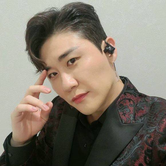 'OST의 남자' 영탁 '오케이', 멜론 핫트랙 OST 1위..오케이!