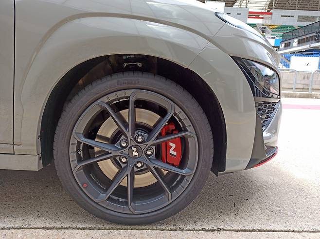 코나N 전용 브레이크