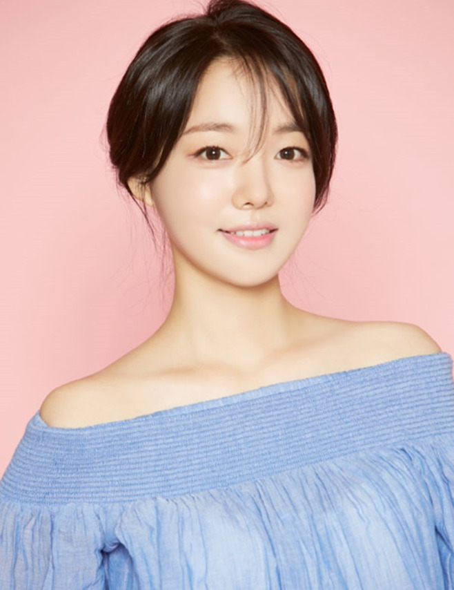 문지인