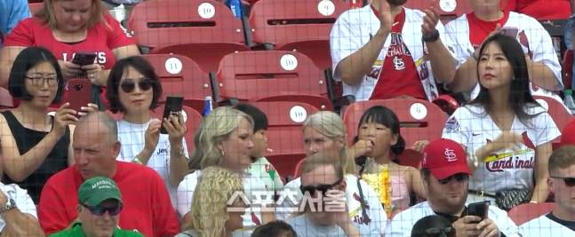 18일 지역 전국중계를 한 폭스-TV는 김광현이 메이저리그에 입문해 처음으로 가족들 앞에서 피칭한다는 점을 소개했다. 사진|TV캡처