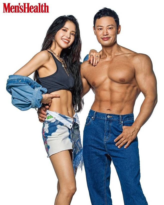 MAMAMOO leader Sola and Yang Chi-seong directors picture were released.Recently, the mens magazine Mens Health Korea released the pictures of Sola and Yang Chi-seong through the August issue.Sola and Yang Chi-seong went on a diet for two months with the aim of modeling a health magazine cover model in KBS entertainment program The presidents ear is donkey ear.In the public picture, Sola and Yang Chi-seong showed a solid muscle line for two months and certified the results of their diet success.Mens Health Korea said, Sola has a clear 11-legged abs, Yang Chi-seong boasts a solid upper body muscle like a hulk, and has attracted the praise of the people concerned. The two people who continued extreme training without drinking water to further enhance the clarity of the muscle, I did it, he said.Sola showed off her healthy and sensual charm by digesting summer fashions such as Bodie suits and swimsuits.Yang Chi-seong showed off his upper body and boasted a thick muscle, proving his true face as a training director.In an interview after filming, Sola revealed the reason why he challenged the cover model by accepting Yang Chi-seongs proposal, and the exercise method and diet that lasted for two months.Yang Chi-seong said, It is like a dream to be the main character of Bodie in someones Bodie maker. He talked about his life and his dreams that have changed since the broadcast.The August issue of Mens Health Korea, which allows you to see pictures and interviews with Sola, will be released at online bookstores on the 22nd.