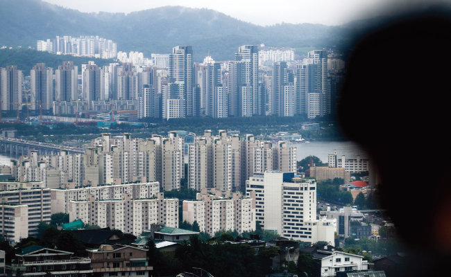 6월 서울의 아파트 평균 매매 가격은 11억4283만 원을 기록했다. [뉴시스]