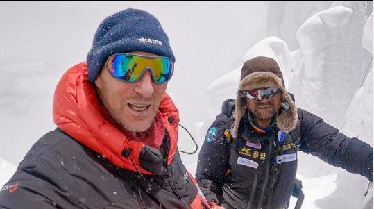 Russian mountaineer Vitaly Lazo and Korean climber Kim Hong-bin (Death Zone Freeride’s Instagram)