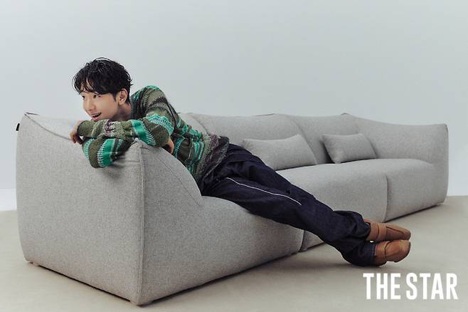 Actor Nam Yoon-sus intense gaze of fashion picture was released.In this photo released through the August issue of The Star magazine, Actor Nam Yoon-su showed a unique charm that crosses chic and romantic under the theme of SOMETHING DIFFERENT.In the open photo, Nam Yoon-su showed a comfortable appearance by leaning on Jacobo Sofa in a sophisticated navy suit, or showed off a professional pose from the model with a dimples and a clear smile in the close-up cut.In an interview after the photo shoot, Nam Yoon-su said, It was so comfortable to shoot with all my heart in a wide sofa.I also enjoyed the scene atmosphere and had a fun shooting. Nam Yoon-su, who is doing Top Model in the first historical drama with the drama Wind Moe. When asked about his film impression, he said, I became more mature while doing historical drama.I felt that it was a new opportunity to be able to do action and horseback riding that I had not done before.When he was in charge of the music broadcast M Countdown MC, he asked about the memorable episode. I tried the live broadcasting program for the first time.I feel like I was shaking so much that I shook my hands. When asked about the characters left in Memory among the roles he has played so far, he said, It is the given of human class. There was a scene of riding a motorcycle.But it only comes out for about 10 seconds, so it remains in Memory a lot. Asked about his strengths as an actor, he said, Clear Energy and Bright Energy.When asked about the role I want to play in the Top Model in the future, I replied, I want to try Top Model in a more strong role or on the contrary, a lot of sick characters.Finally, to Nam Yoon-su, the meaning of love was to laugh, I think it is love to love myself, I feel a little when I tell you.Meanwhile, in the August issue of The Star, you can see information on various stars and styles, including a special cover picture featuring Kim Jun-soos charm without exits, and a picture of SF9s sexy brother-in-law Young Bin - In-sung - Jae-yoons hot summer night.