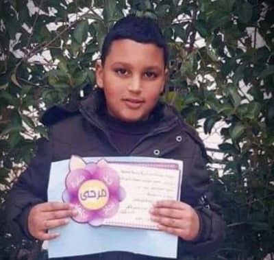 팔레스타인 소년 모하메드 알알라미(12)가 28일(현지시간) 요르단강 서안에서 아버지 차를 타고 집에 가던 중 이스라엘군이 쏜 총에 맞고 사망했다. 사진은 알알라미의 모습. 트위터 화면 갈무리