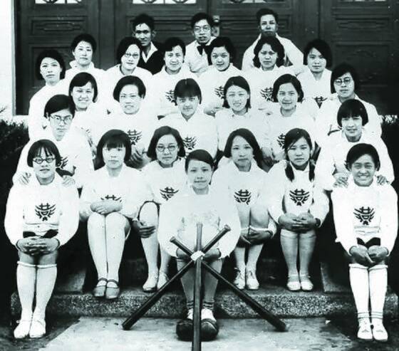 협화의학원 예과생들은 3년간 옌칭(燕京) 대학에서 인문교육을 받았다. 1920년대 옌칭 대학의 여자야구부. [사진 김명호]