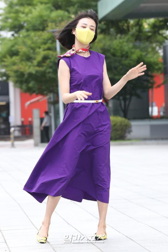 Actor Park Ha-sun poses for work on the 2nd at Park Ha-suns Cine Town held at SBS in Mok-dong, Seoul on the 2nd.