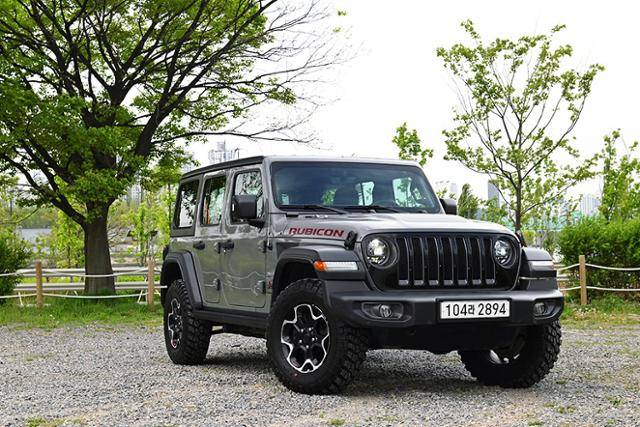 지프 랭글러 루비콘 레콘 에디션 자유로 연비