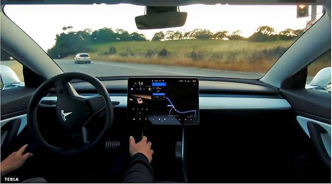 테슬라의 자율주행자동차