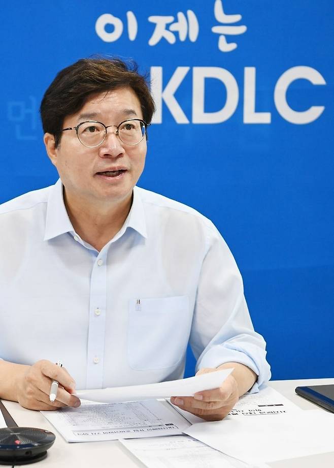 KDLC 상임대표를 맡고 있는 염태영 수원시장