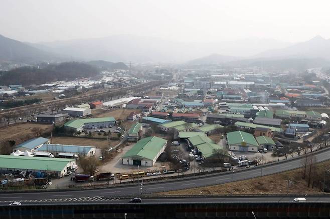 [하남=뉴시스]고범준 기자 = LH 직원들의 3기 신도시 투기 의혹을 조사하고 있는 정부 합동조사단이 1차 조사결과를 발표한 11일 오후 경기도 하남시 하남교산공공주택지구 모습이 보이고 있다. 2021.03.11. bjko@newsis.com