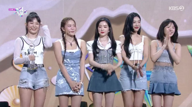 뮤뱅' 레드벨벳, '퀸덤'으로 1위..스트레이 키즈·Cl 컴백+권은비 솔로 데뷔 [종합]