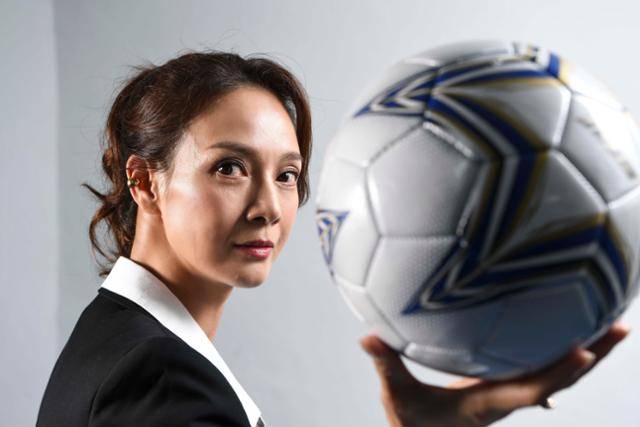 TV 예능 ‘골 때리는 그녀들’에서 독보적인 실력으로 그라운드를 누비는 배우 박선영씨를 8월 26일 서울 은평구에 있는 한 실내 운동 연습장에서 만났다. 한지은 인턴기자