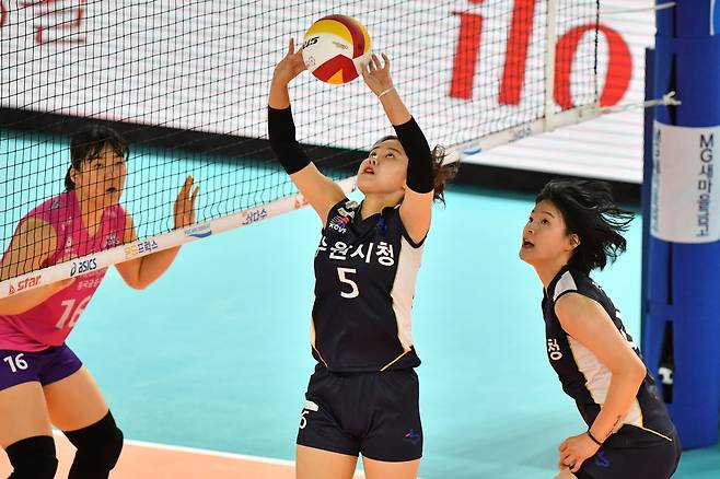 수원시청에서 뛰던 세터 이윤정 [한국배구연맹 제공. 재판매 및 DB 금지]