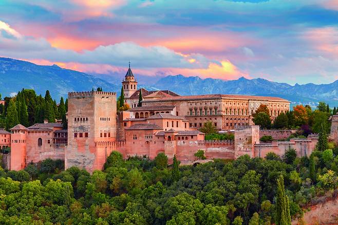 Granada. The fortress and palace complex Alhambra.