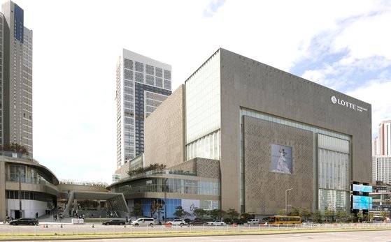 롯데백화점 동탄점 전경. [중앙포토]