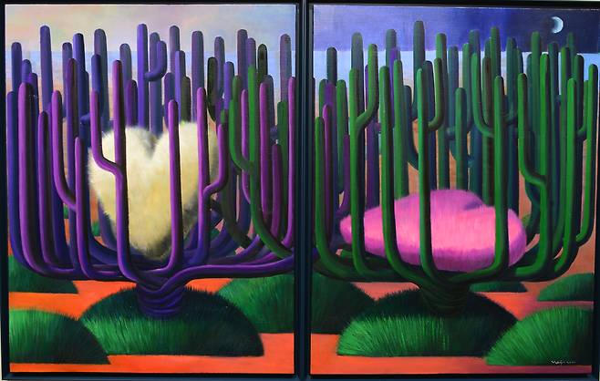 이예지, Two cactus and Two hearts, 233.4cmx91cm, oil on canvas, 2021