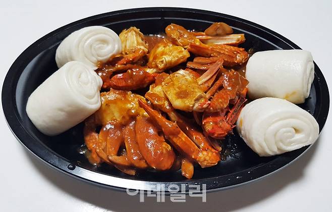 LF푸드 모노키친 ‘싱가폴의 맛을 담은 칠리크랩’.(사진=김범준 기자)
