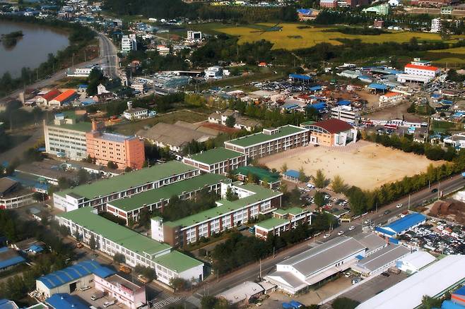 강원 춘천기계공업고등학교 전경.