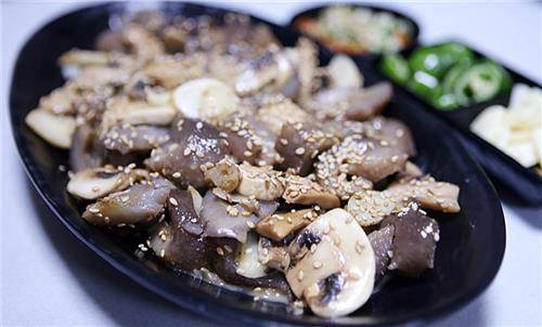 건해삼 볶음 [촬영 이은파 기자]