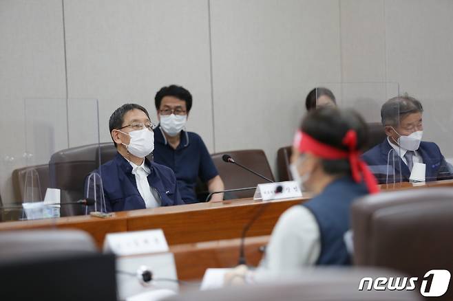 13일 오후 서울 성동구 서울교통공사 본사에서 노사가 협상을 하고 있다. (서울교통공사 제공) 2021.9.13/뉴스1