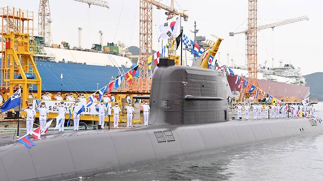 South Korea reveals its Dosan Ahn Chang-ho submarine, the country’s first 3,000-ton underwater vessel capable of carrying ballistic missiles, Aug. 13, 2021. (South Korea's Navy)