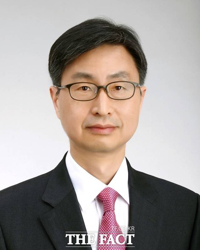 문재인 대통령은 14일 최재형 전 감사원장의 후임으로 최재해 LS전선 비상임감사(사진)를 지명했다. /청와대 제공