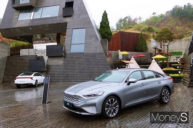 케이카가 기아의 새로운 대형세단 K8 특별전을 연다. /사진=박찬규 기자