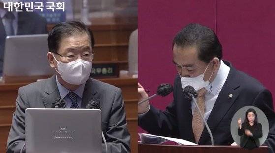 지난 14일 외교통일안보 분야 국회 대정부질문에서 태영호 국민의힘 의원 질의에 답하는 정의용 외교부 장관. [국회방송]