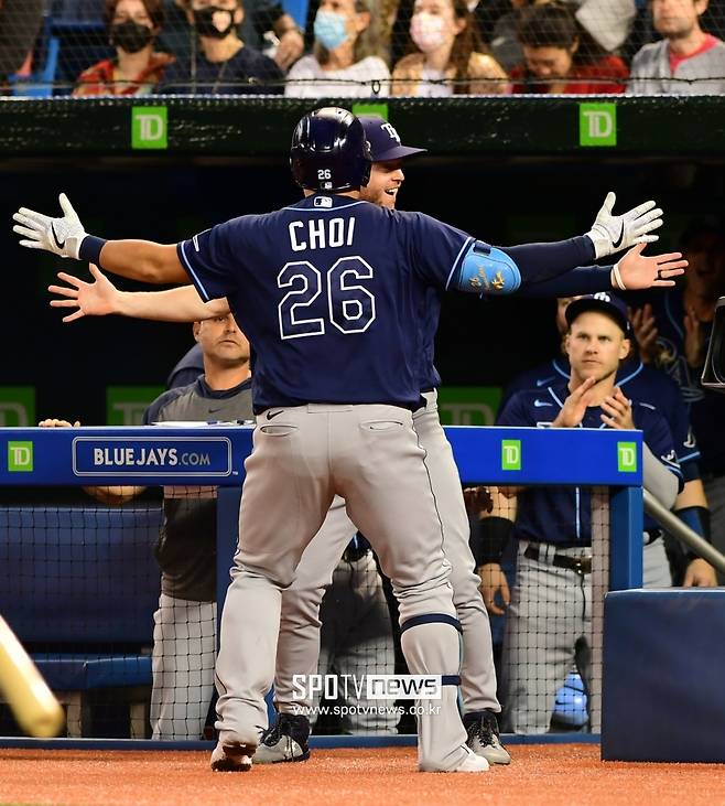 ▲ ▲ 최지만 ⓒ 토론토(캐나다 온타리오주), 조미예 특파원