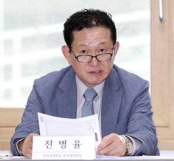 전병율 차의과대 교수. 전 질병관리본부장.