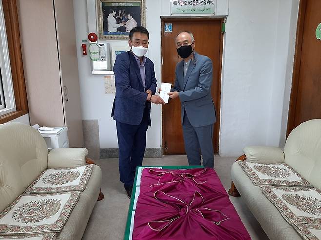 의령 농관원, 추석명절 사회복지 시설 위문 *재판매 및 DB 금지