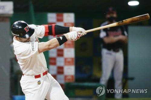 SSG 랜더스 외국인 타자 제이미 로맥 [연합뉴스 자료사진]