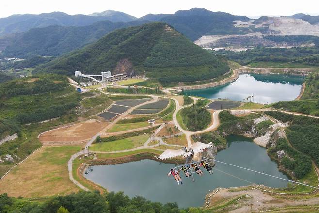 무릉 별유천지 두개의 호수와 스카이글라이딩 [동해=조성중 작가, 드론촬영]