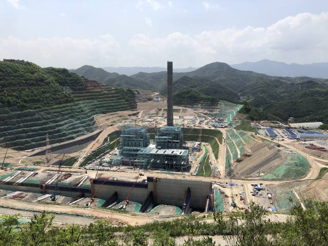강원도 삼척시 노천 석회석 광산이 있던 자리에 삼척블루파워가 건설되고 있다./사진=서울경제DB