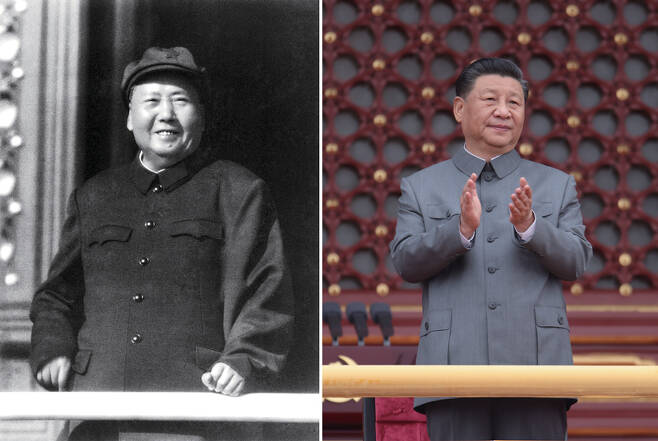 1966년 5월16일 베이징 톈안먼 광장에서 문화혁명을 위해 모인 홍위병들을 바라보고 있는 마오쩌둥(왼쪽)과 2021년 7월1일 같은 장소에서 중국공산당 창당 100주 년 기념식에 참석하고 있는 시진핑ⓒAP 연합·연합뉴스