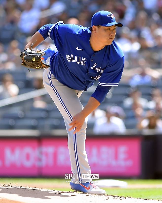 ▲ 현재의 문제점을 차분하게 살피겠다고 밝힌 류현진 ⓒ조미예 특파원