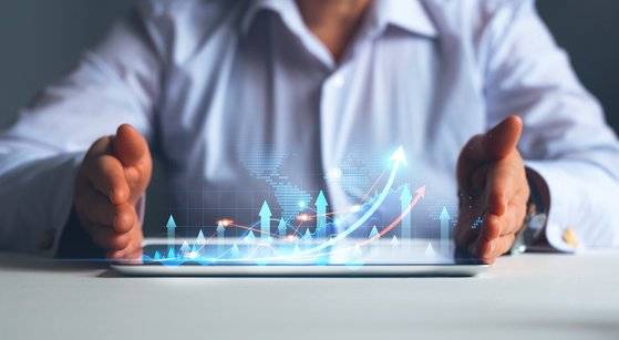 부모탐구생활, 주식 차트 읽기. 게티 이미지뱅크