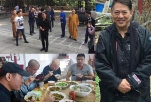 2017년 근황 사진이 공개된 리롄제 [사진 온라인 커뮤니티]