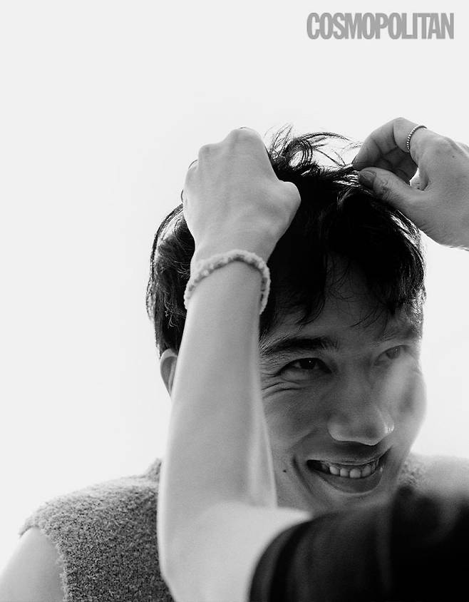 슬리브리스 톱 10만5천원 코스.