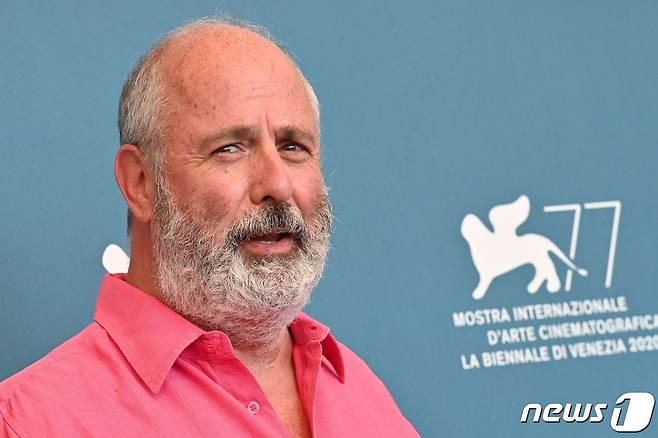 노팅힐 감독 로저 미첼이 지난 22일(현지시간) 65세 나이로 사망했다. © AFP=뉴스1 © News1 원태성 기자