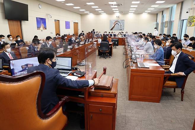 과학기술정보방송통신위원회 전체회의가 진행 중인 모습. /연합뉴스