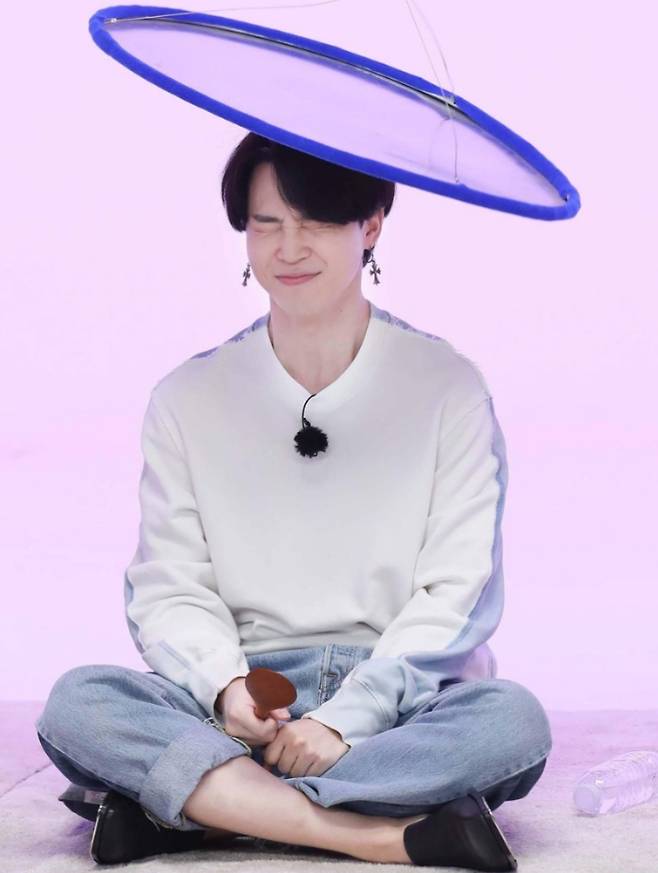 "세상에서 제일 재밌는 박지민" 방탄소년단 지민, 퓨어&순수 웃음 폭탄 '달방 분위기 메이커'