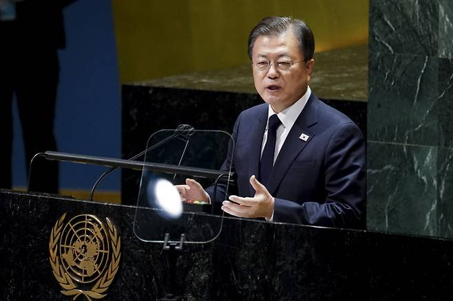 문재인 대통령이 지난 9월 21일(현지시각) 미국 뉴욕 유엔 총회장에서 기조연설을 하고 있다. 연합뉴스