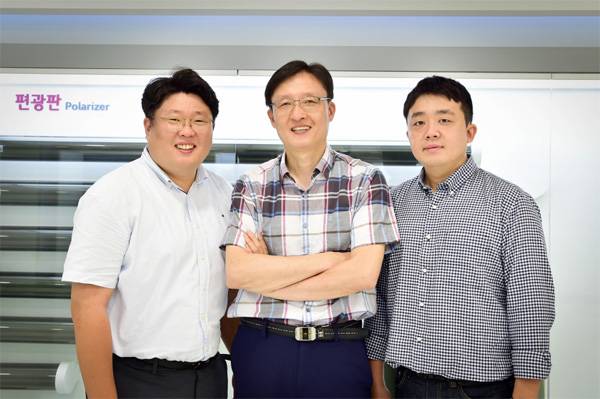 왼쪽부터 김영진 책임, 이대희 연구위원, 박승규 책임.